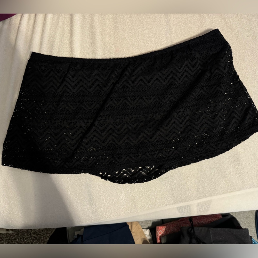 Catalina Crochet Skirted Swim Bottom *Size XL*